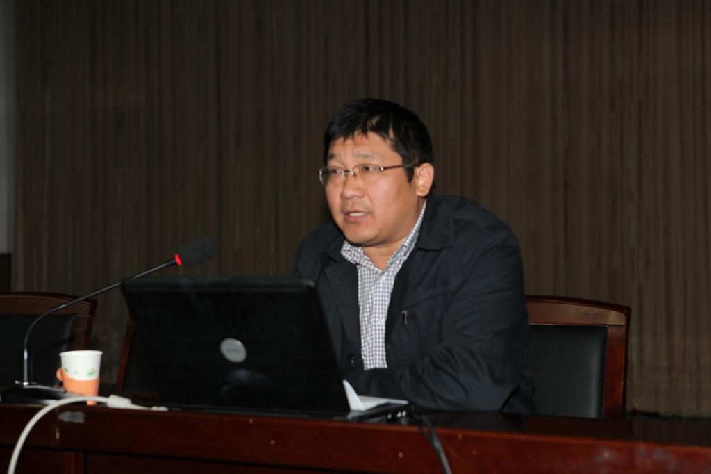 beat365官网举办中层干部培训班“财务管理工作”专题讲座