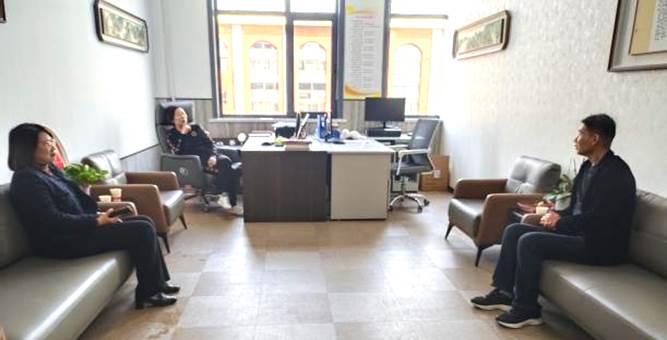 深化校企合作 共育化学英才——化学系师生赴唐山英华高级中学开展访企拓岗活动