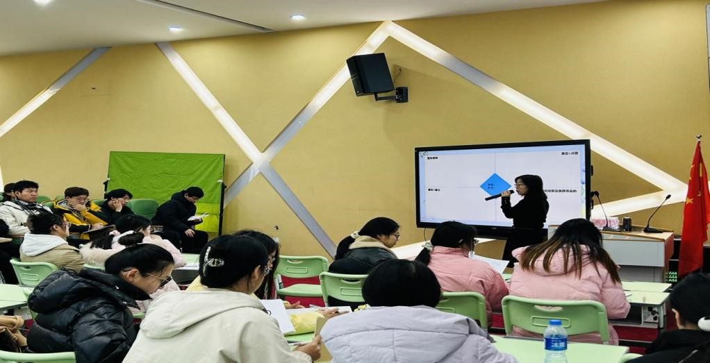 “共享智慧，点亮课堂”——beat365在线唯一官网与beat365在线唯一官网附属小学联合教研