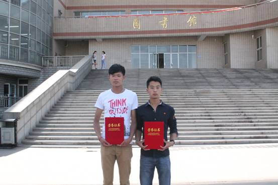 beat365官网学生参加唐山市中学生田径运动会裁判工作受表彰