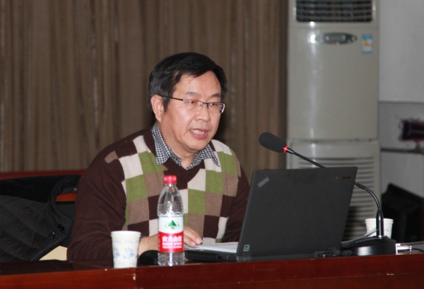 beat365官网举办十八届六中全会精神辅导报告会