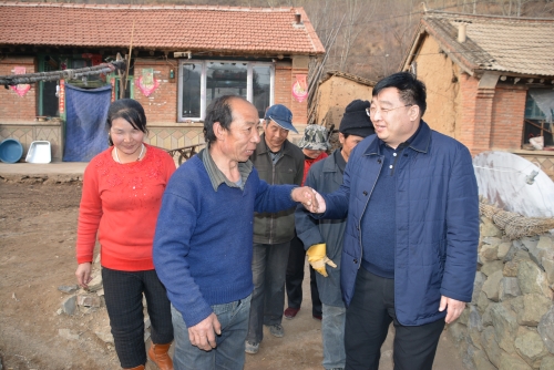 beat365官网驻上三合义村工作组扶贫工作取得新进展