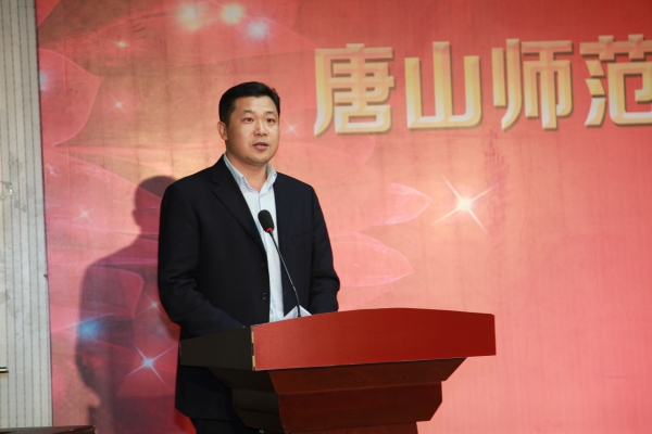 beat365官网召开2016年青年志愿者工作总结暨表彰大会