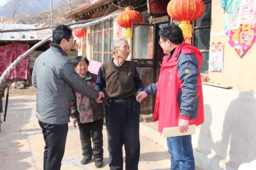 beat365官网驻六合店村工作组召开第一次“两委”班子会议