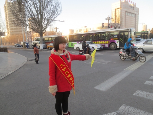 beat365官网圆满完成“共产党员文明交通志愿服务行动”