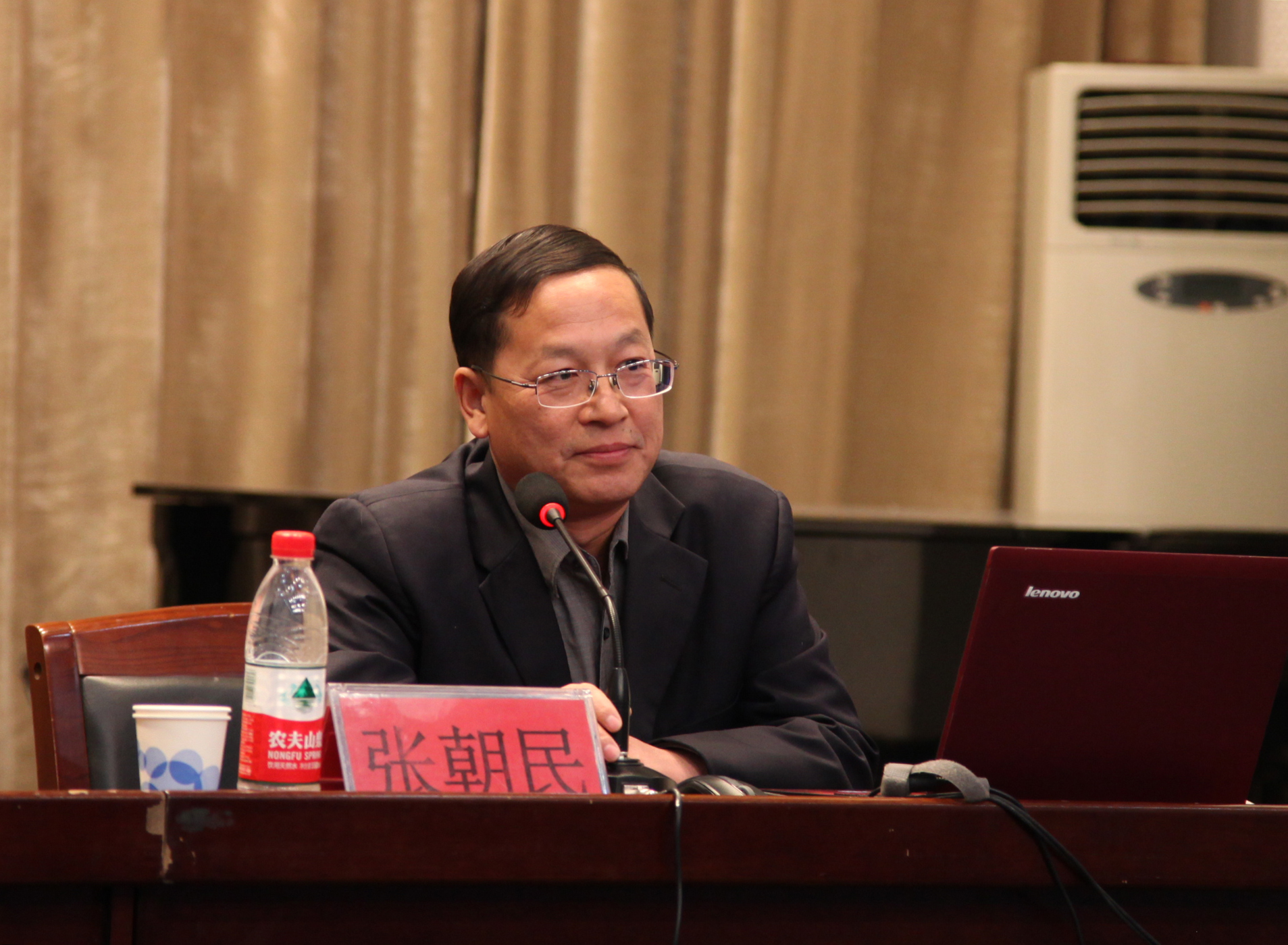 唐山市委党校副校长张朝民教授来beat365官网做专题报告